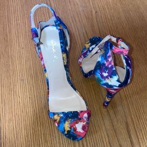 Fall colored heels SZ 7